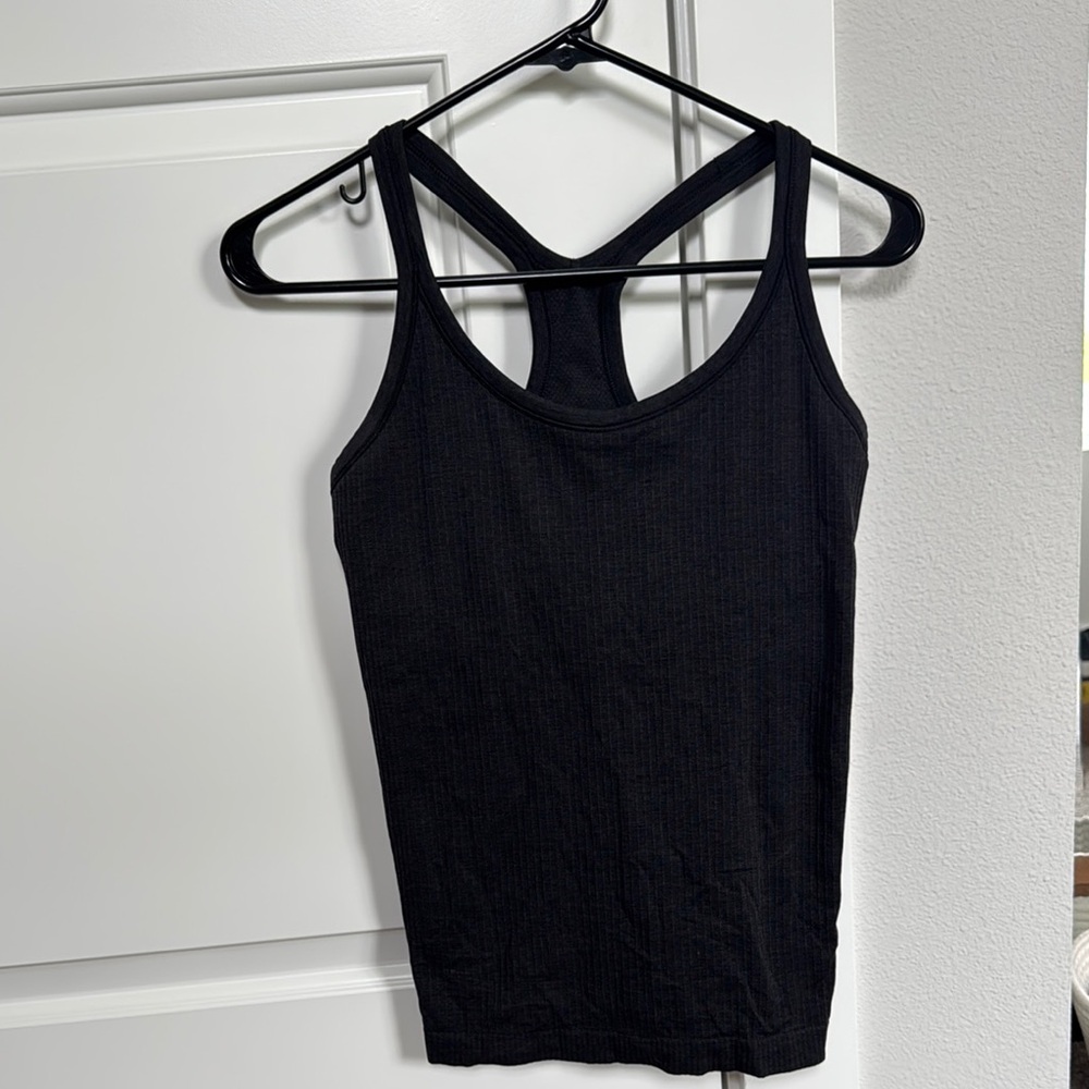 Lululemon Ebb to Street Tank